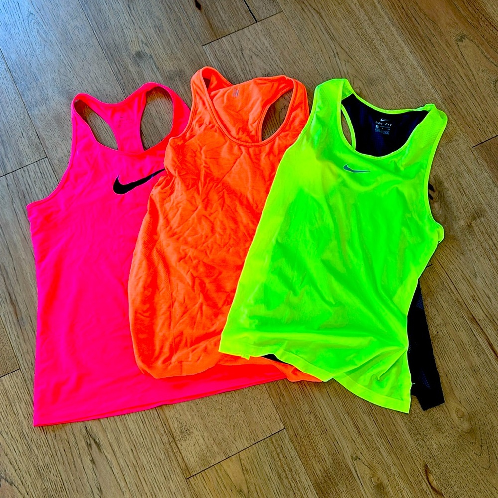 3 Tanks